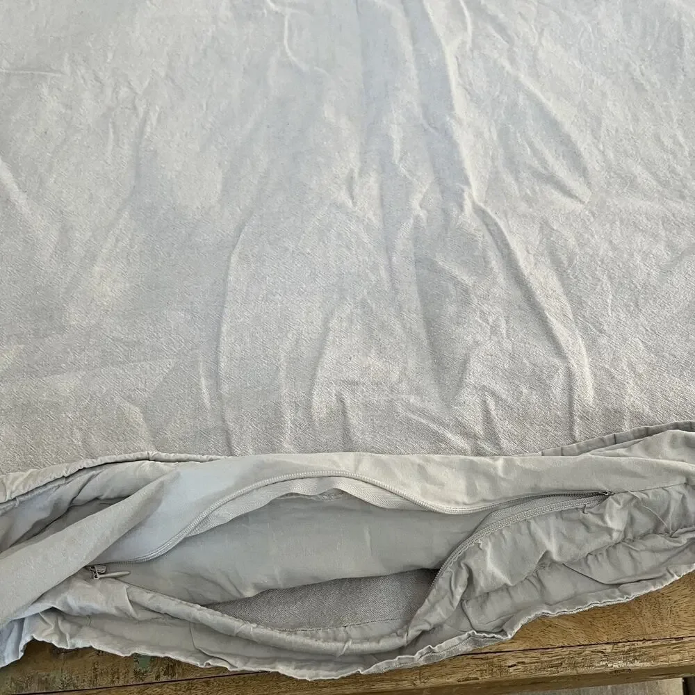 Threshold Full Queen Duvet Cover Cotton Linen Blend Light Gray Zip Closure